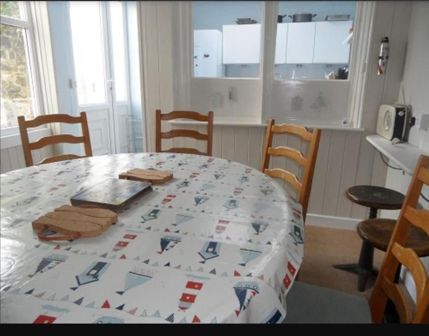 뉴키 Arvonia Sleeps 7, Sea Views, Dog Friendly 빌라 외부 사진